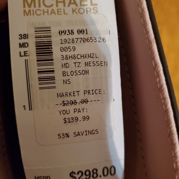 Michael Kors purse - Picture 2 of 3